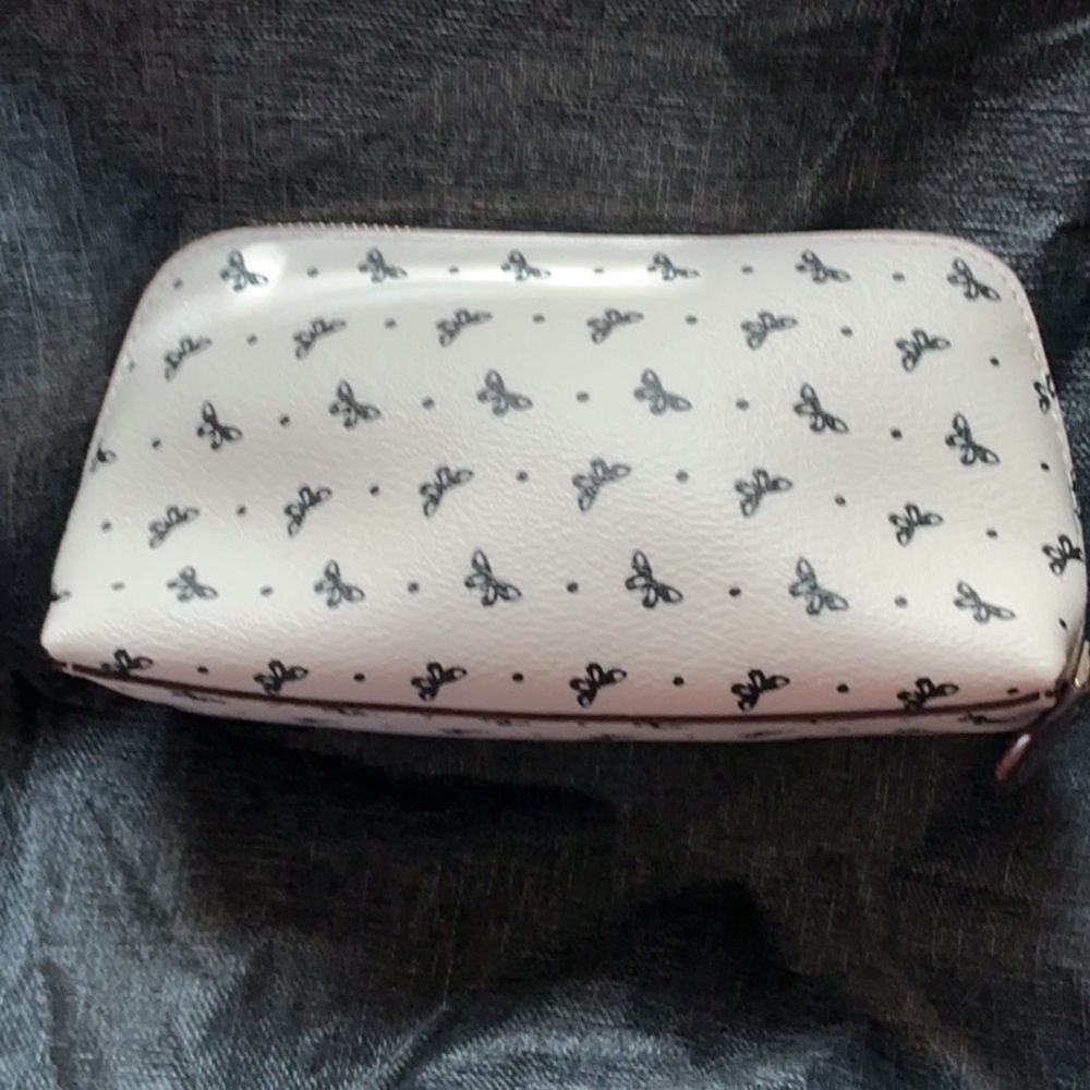 Coach Cosmetic Case with Butterfly Dot Print EUC - Picture 3 of 6